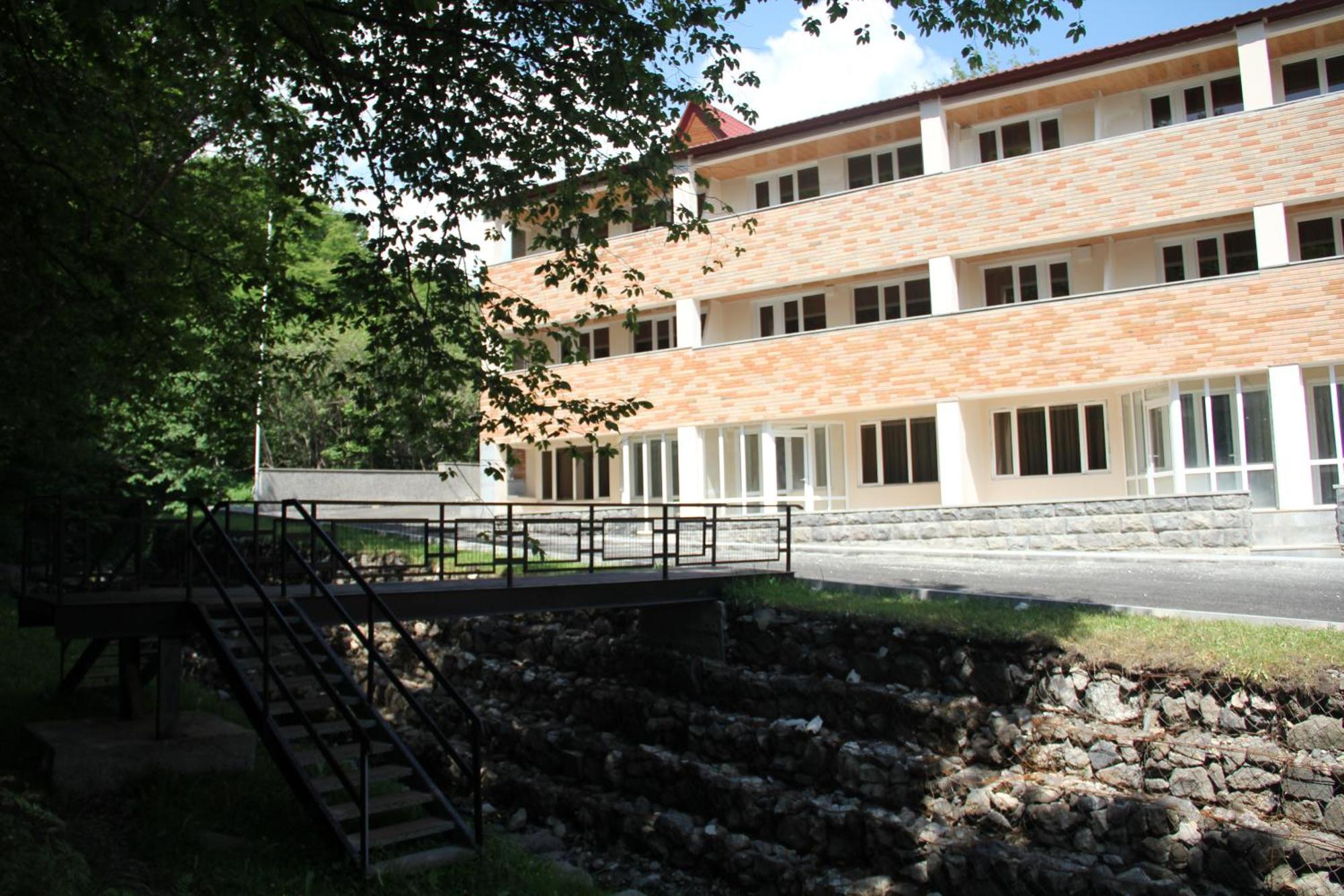 Tsaghkahovit Hotel Tsaghkadzor Exterior photo